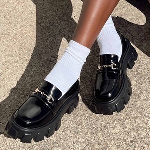 Never Worn Princess Polly Penny Lane Loafers